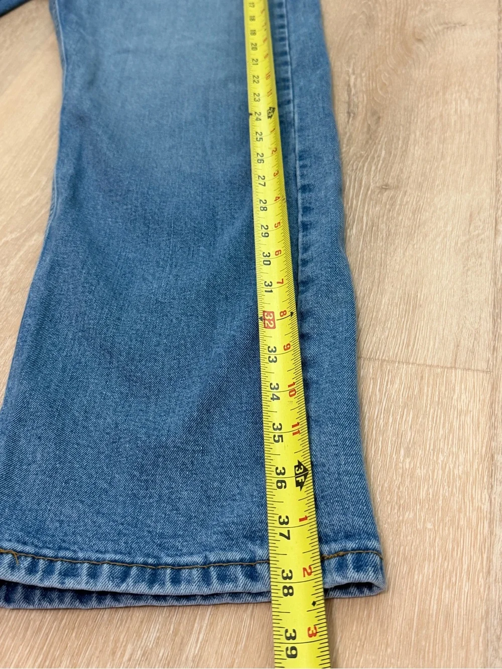 505 Levi's Men's Regular Fit Jeans 36x30 (04)